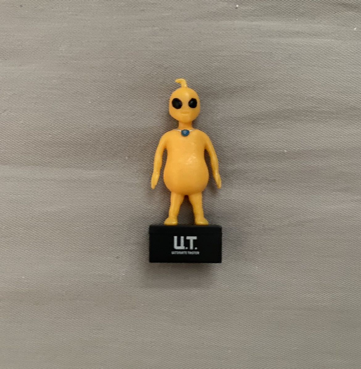 Yahoo!オークション - カップヌードル日清 UT 宇宙人 蓋止め 非売品