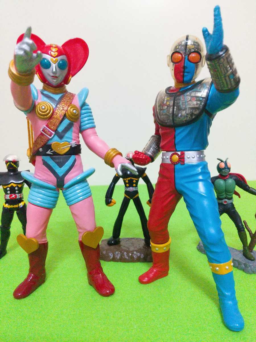 Yahoo!オークション - キカイダー01＆ビジンダー ソフビ魂