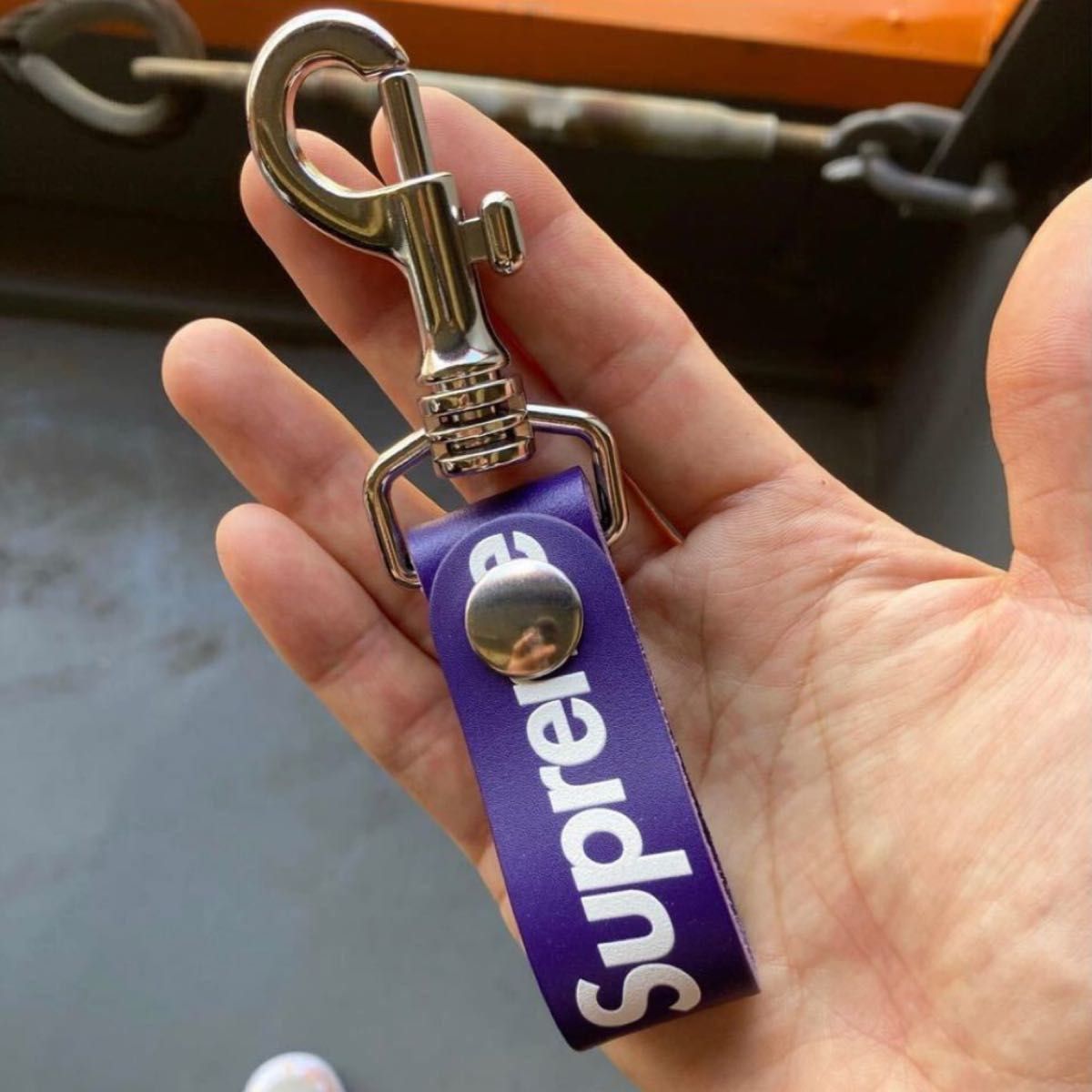 残り1点 正規品 Supreme Leather Key Loop 21SS パープル レザー