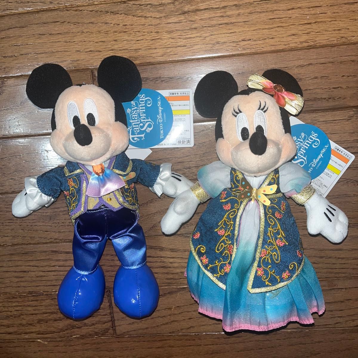 TokyoDisneyResort 34周年 トゥーンタウン ミニー ぬいぐるみバッジ