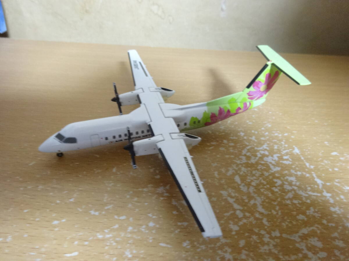 Yahoo!オークション -「ana dhc8」の落札相場・落札価格