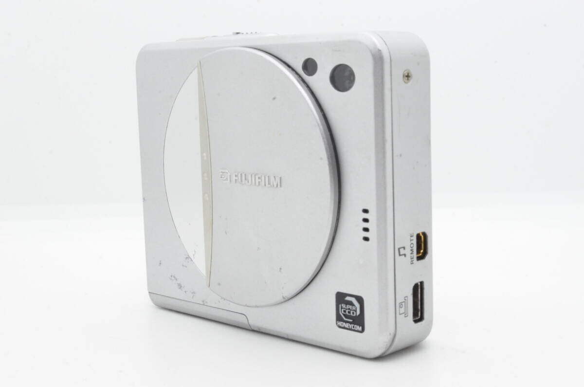 Yahoo!オークション -「fujifilm finepix 50i」の落札相場・落札価格