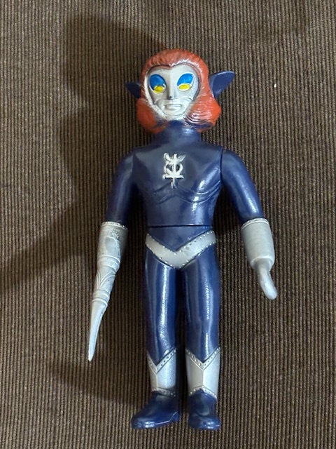 Yahoo!オークション -「ウルトラマンレオ タカトク」(ソフビ