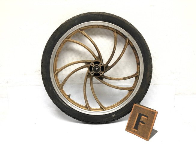 Yahoo!オークション -「rz50 ホイール」の落札相場・落札価格