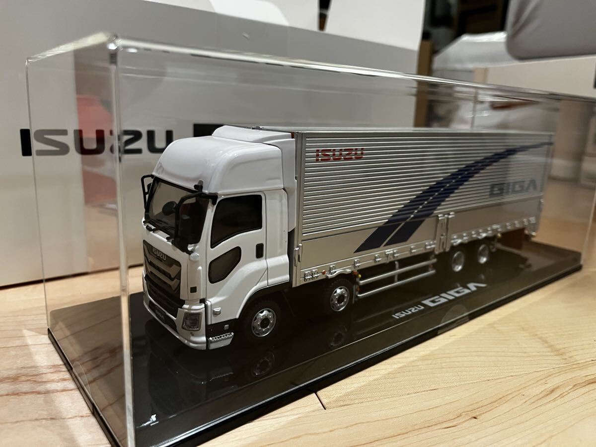 Yahoo!オークション -「1／43 いすゞ giga」の落札相場・落札価格
