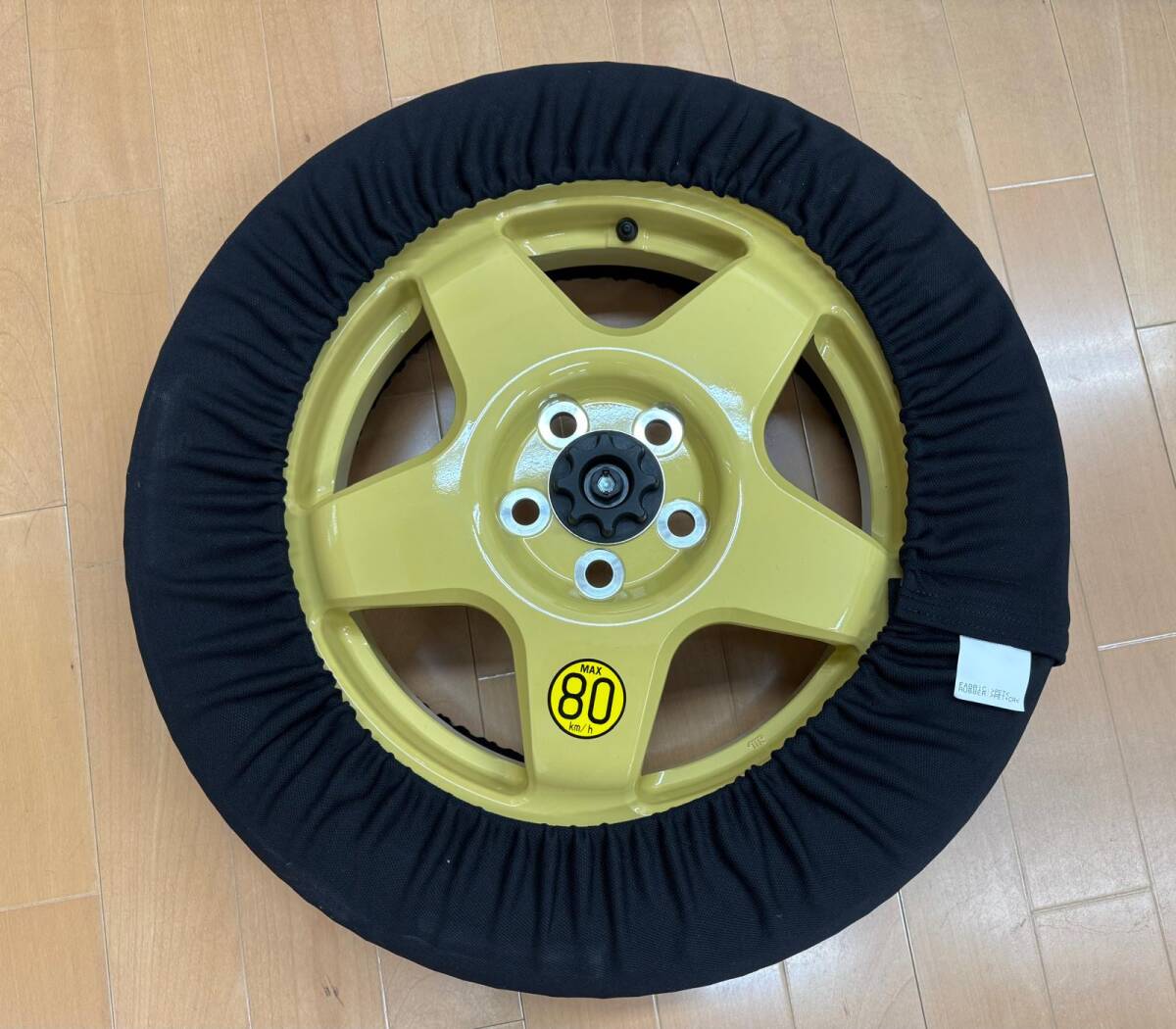 Yahoo!オークション -「スペアタイヤ トヨタ」(5穴) (17インチ)の落札