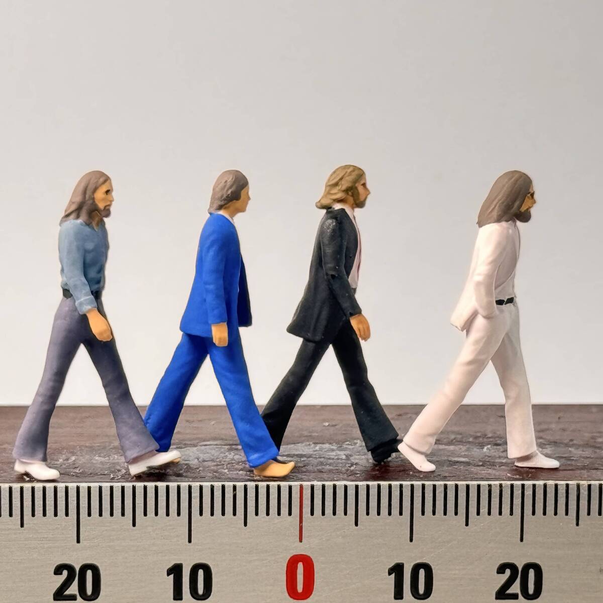 2026年最新】ビートルズ フィギュアの商品一覧 - Yahoo!オークション