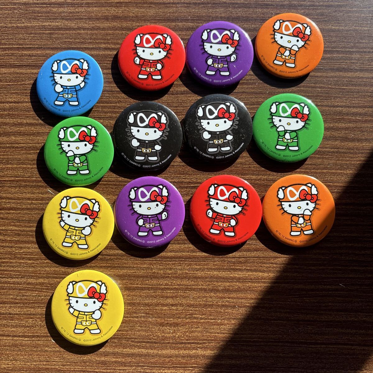 2026年最新】Yahoo!オークション -関ジャニ キティ バッジの中古品