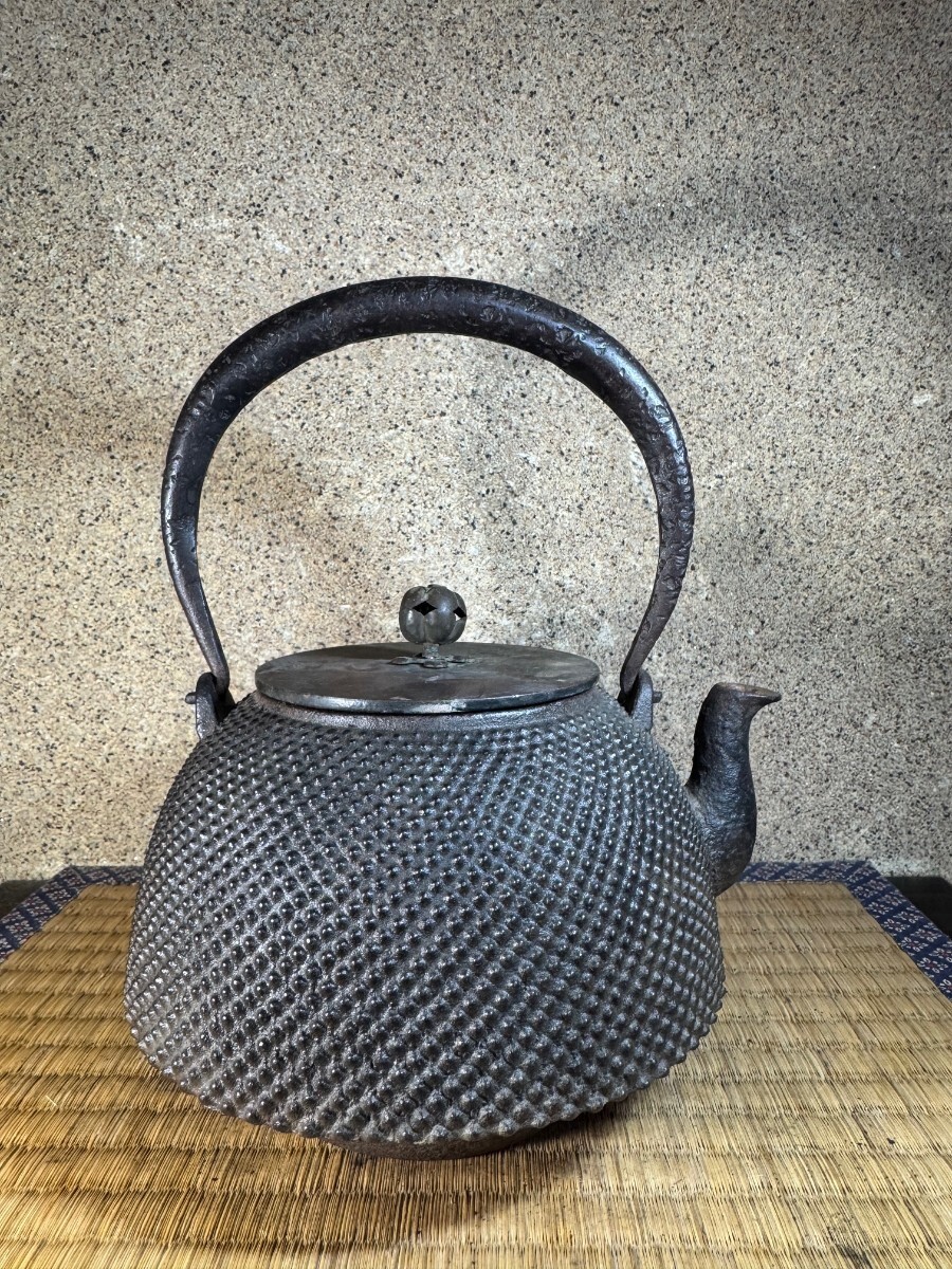 Yahoo!オークション -「明治」(鉄瓶) (鉄製)の落札相場・落札価格
