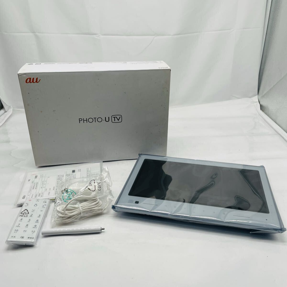 Yahoo!オークション -「au photo-u tv zts11」(映像機器) の落札相場