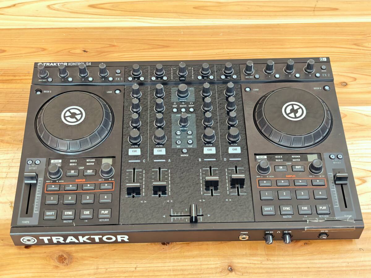 Yahoo!オークション -「traktor s4」の落札相場・落札価格