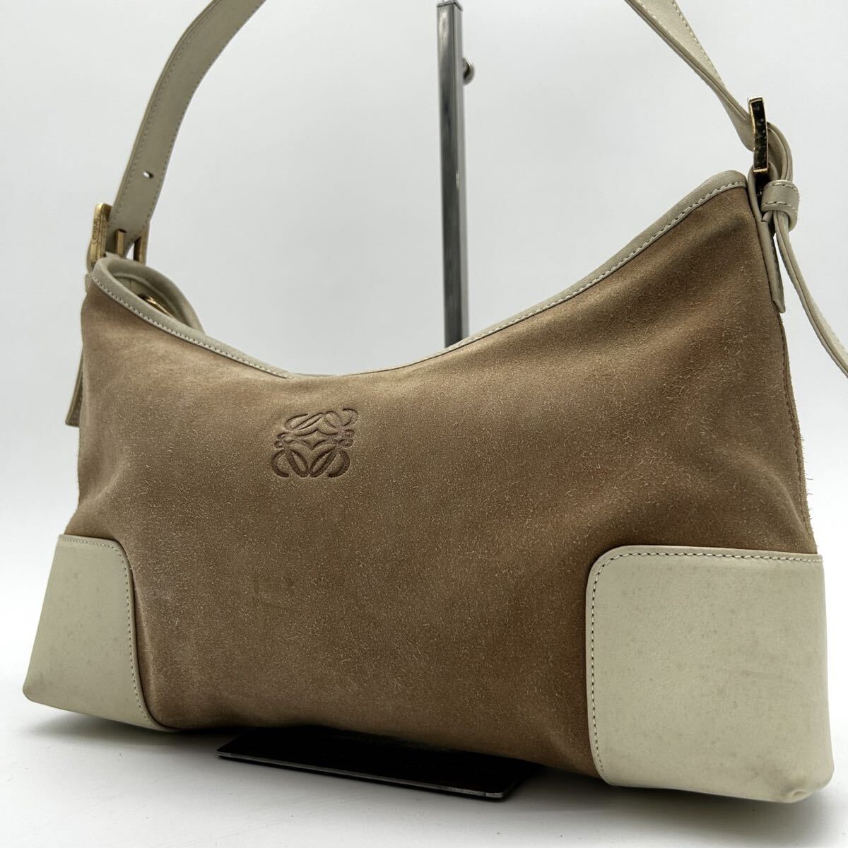 Yahoo!オークション -「ロエベ スエード バッグ」(女性用) (ロエベ)の