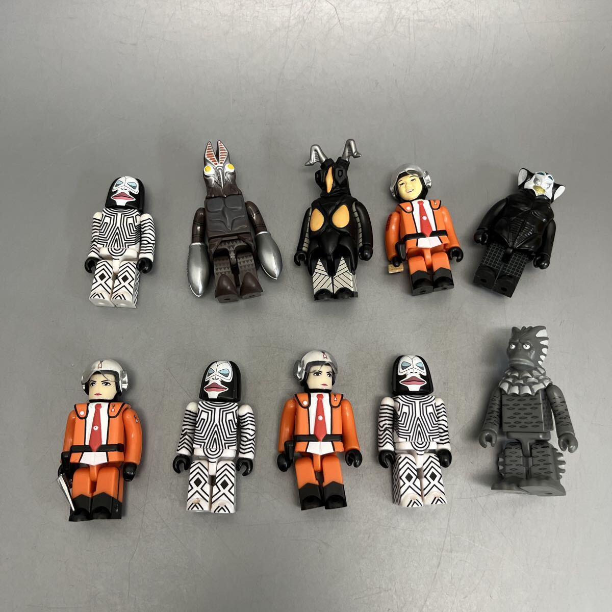 Yahoo!オークション -「キューブリック ウルトラマン」の落札相場