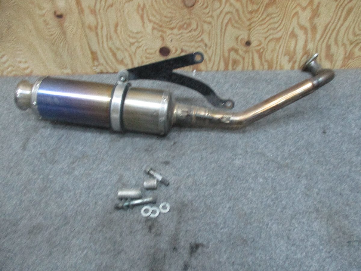 Yahoo!オークション -「jf19 リード110 マフラー」の落札相場・落札価格