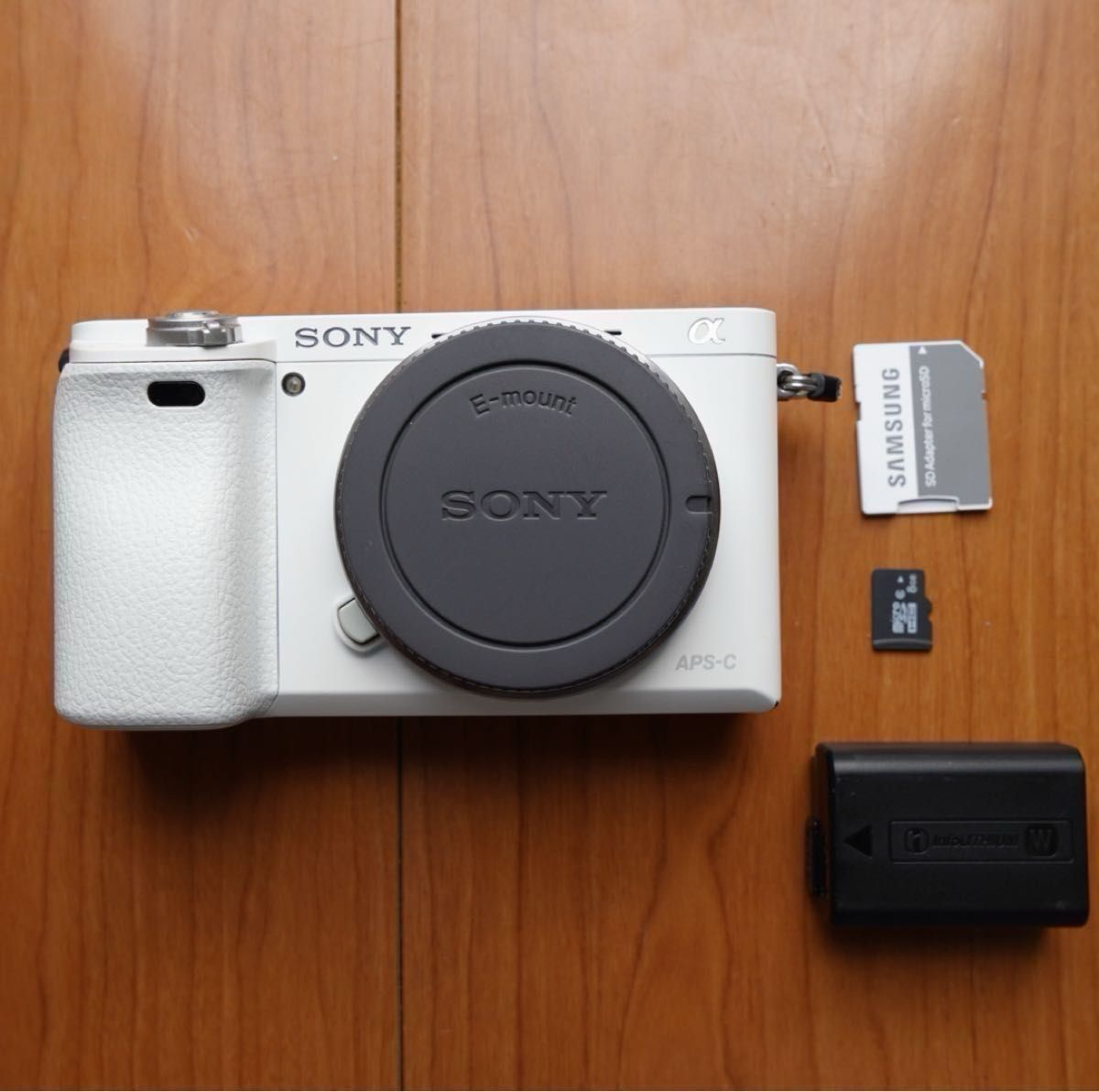 即購入1000円OFF 美品 ソニー SONY α5000 Wi-Fi 手振れ補正レンズ