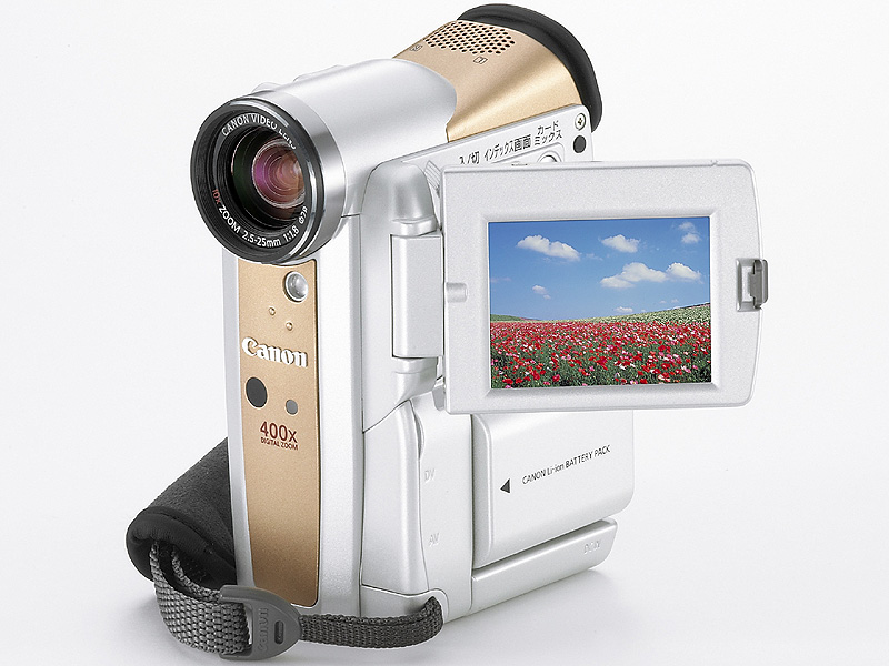 キヤノン、220万画素CCD搭載縦型DVカメラ「IXY DV M2」