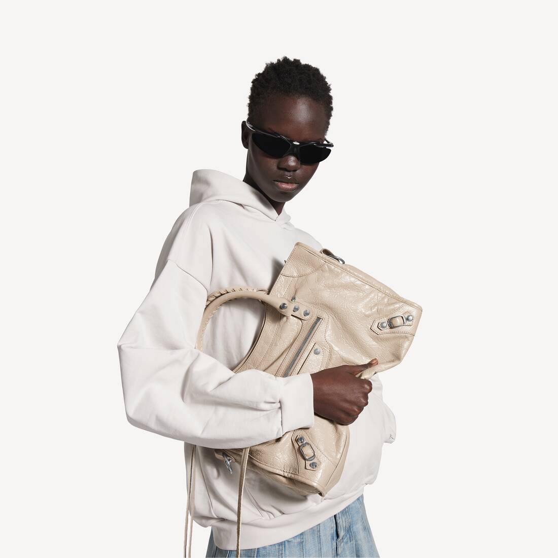 Women's Le City Bag Medium in Beige | Balenciaga US