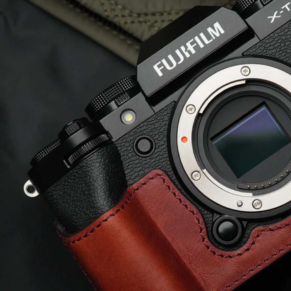 FUJICA AX-1 フィルムカメラ ケース付ストロボ付 FUJICA AX-1 フィルム