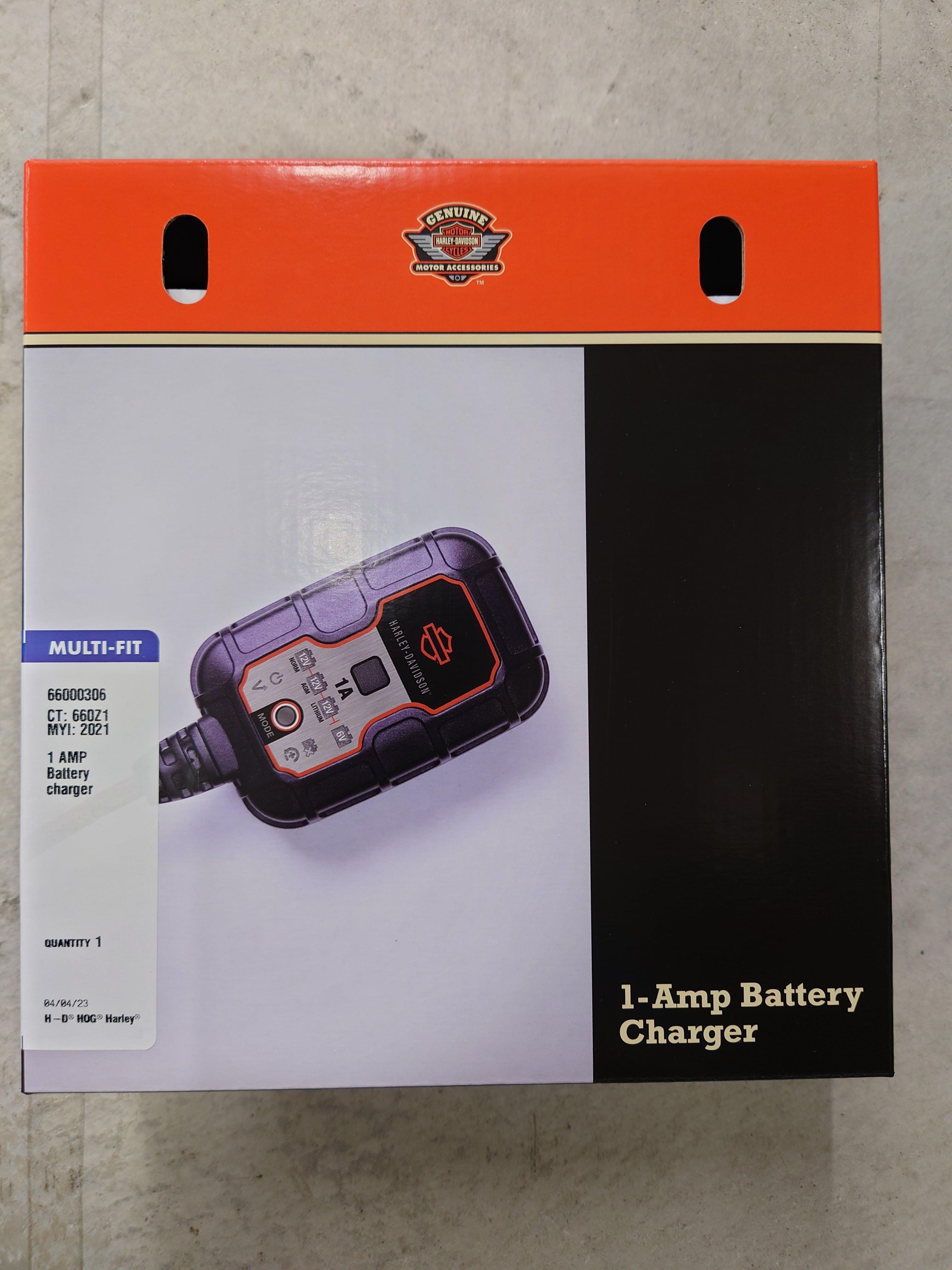 ハーレーダビッドソン純正 1AMP バッテリーチャージャー 66000306