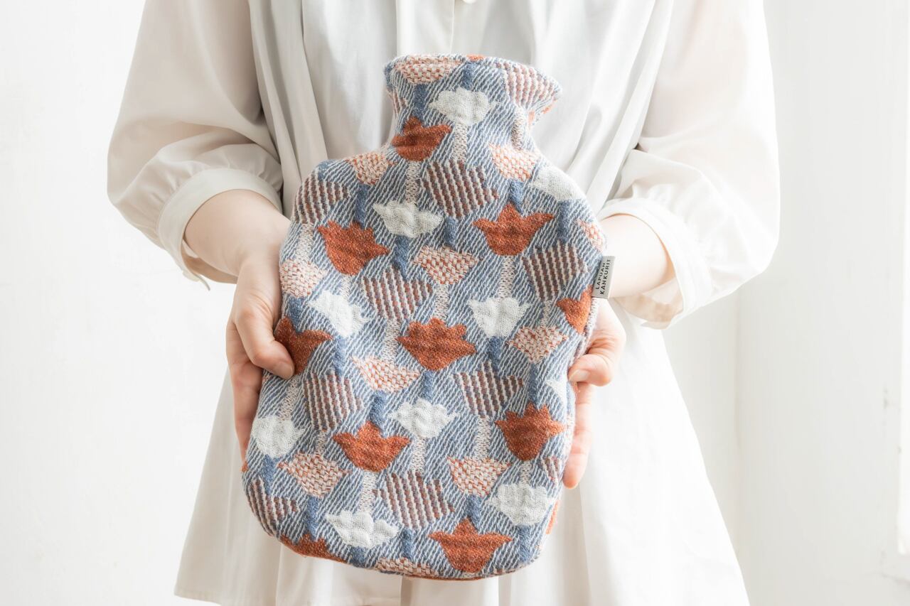 ラプアン カンクリ 湯たんぽ TULPPAANI（2色） | 中村江里子