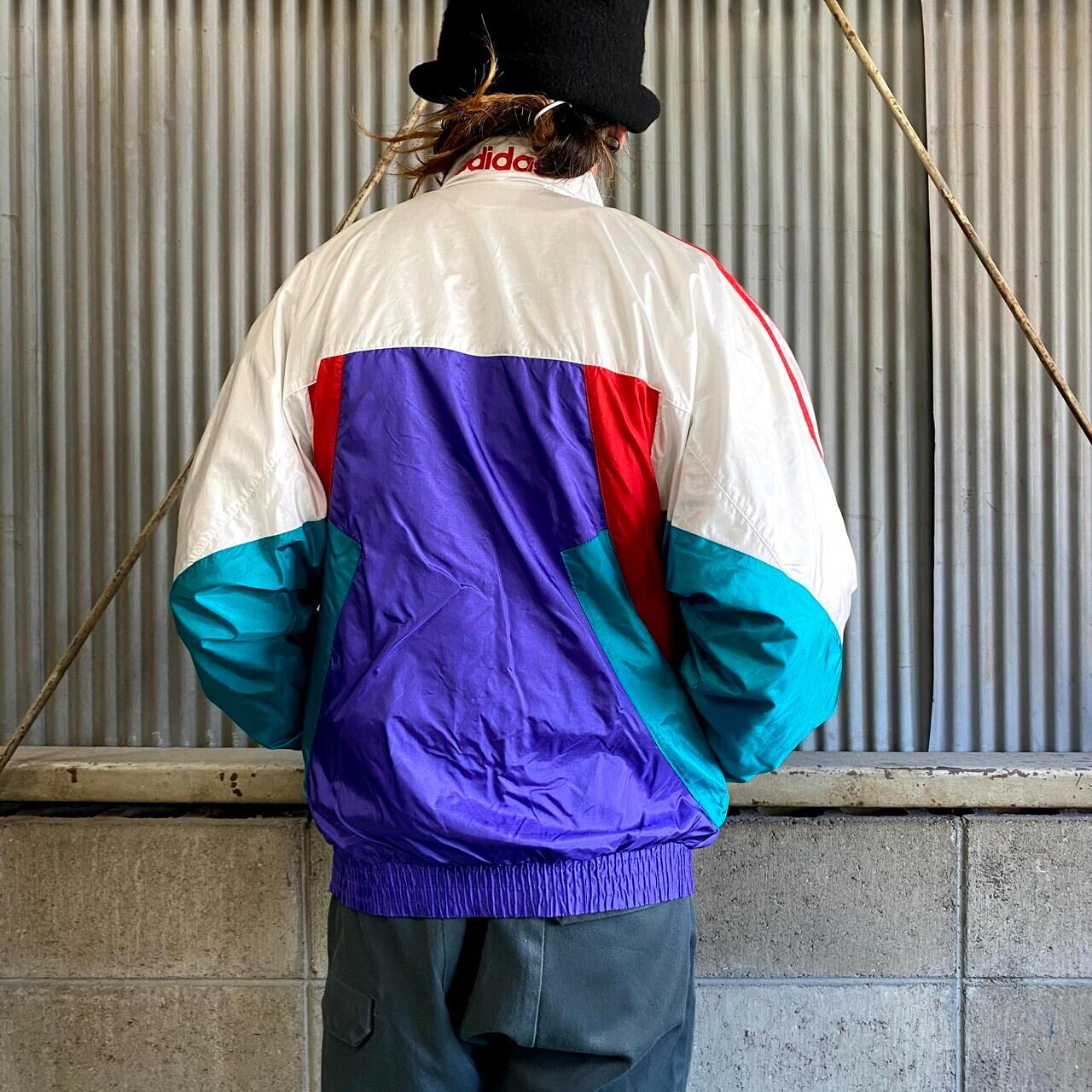 80〜90年代 adidas アディダストレフォイルロゴ刺繍 ナイロン