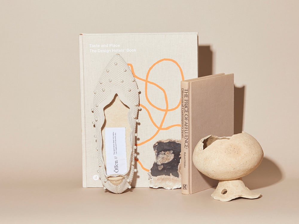 scallop pearls pattern / BEIGE | Offen