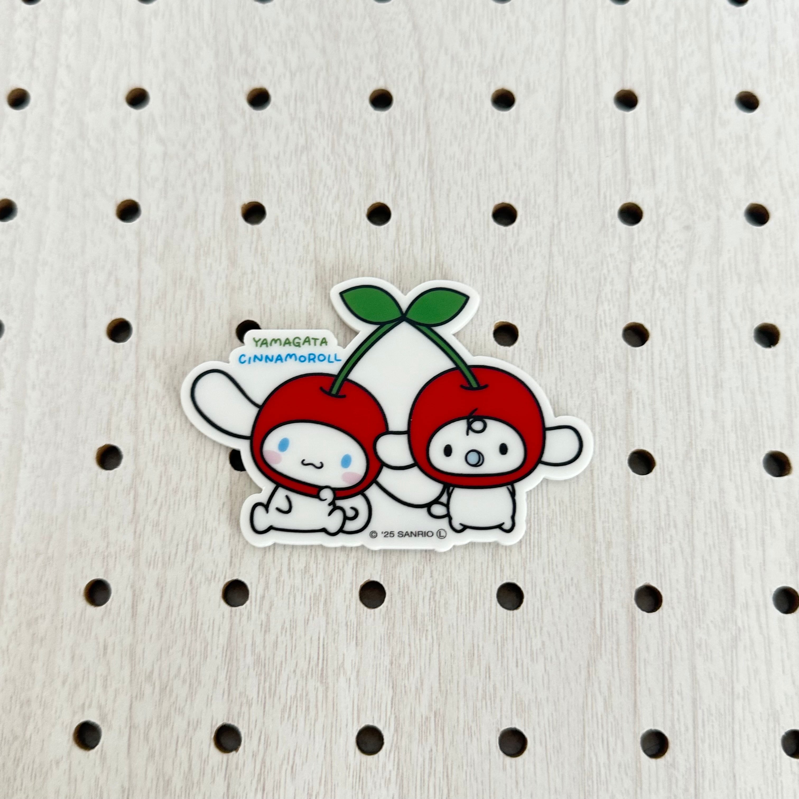 シナモロール山形 さくらんぼアクリルマグネット | TORCH-Online Shop-