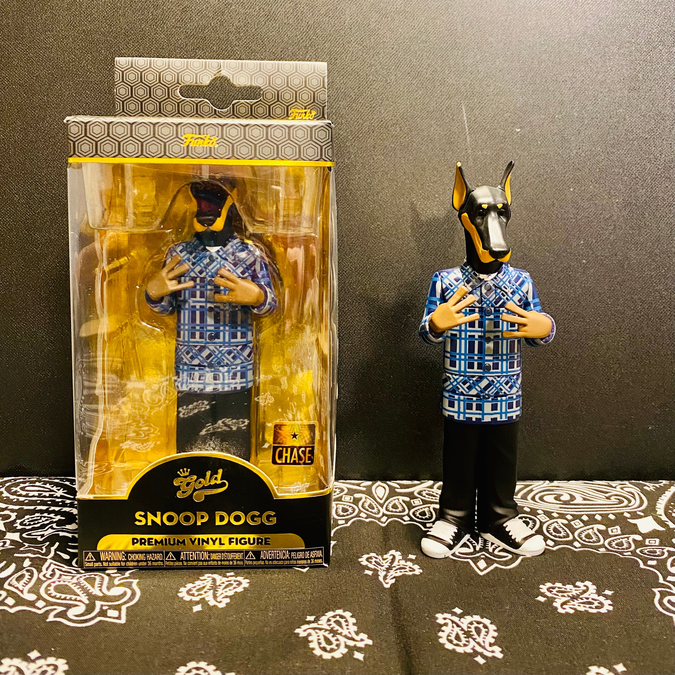 FUNKO GOLD 5” PREMIUM VINYL FIGURE ”CHASE“ SNOOP DOGG | Oops!!