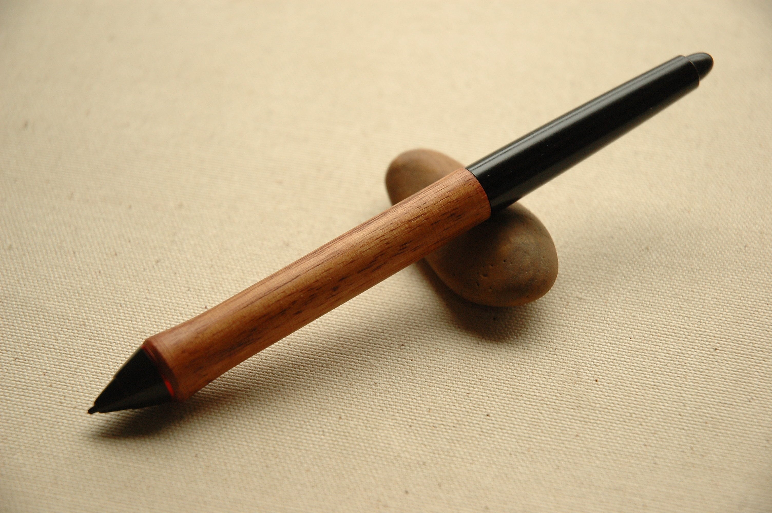 Wacom プロペン 木軸 箱付き Wacom プロペン 木軸 箱付き くらべてみ