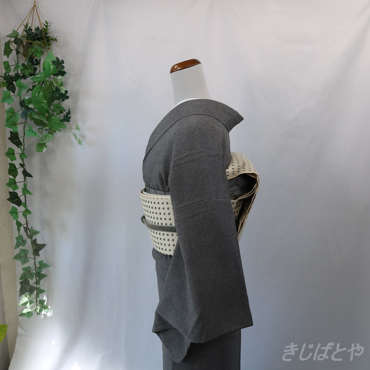 江戸小紋 黒地の極鮫 袷 作家物 | きじばとや