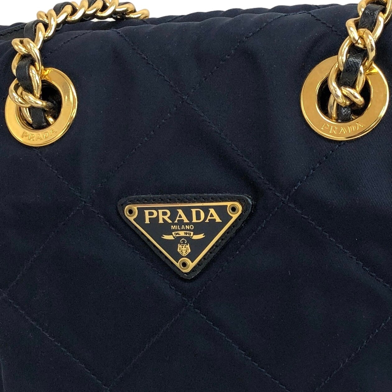 PRADA プラダ キルティング トライアングルロゴ ナイロン チェーン