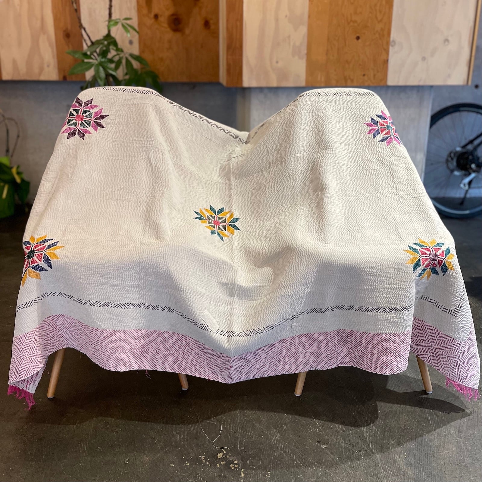 1点物】ホワイトヴィンテージカンタキルト ラリーキルト no121 | 6KAN