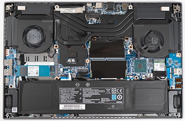 SSDの付けられる数は？』 マウスコンピューター DAIV 5N Core i7