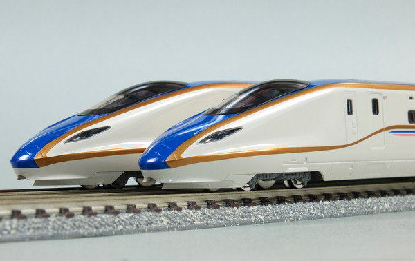 トミックス E7系上越新幹線(朱鷺色) レビュー | Speed Sphere Express