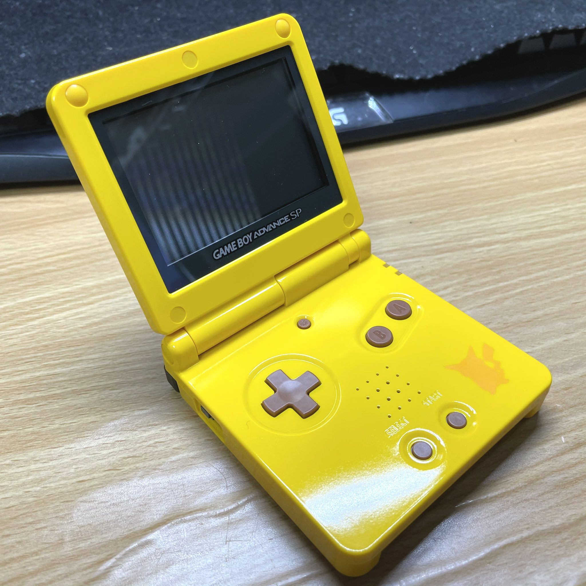 GBA SPの「カスタマイズ品」が市場に出回っていることと、その見分け方