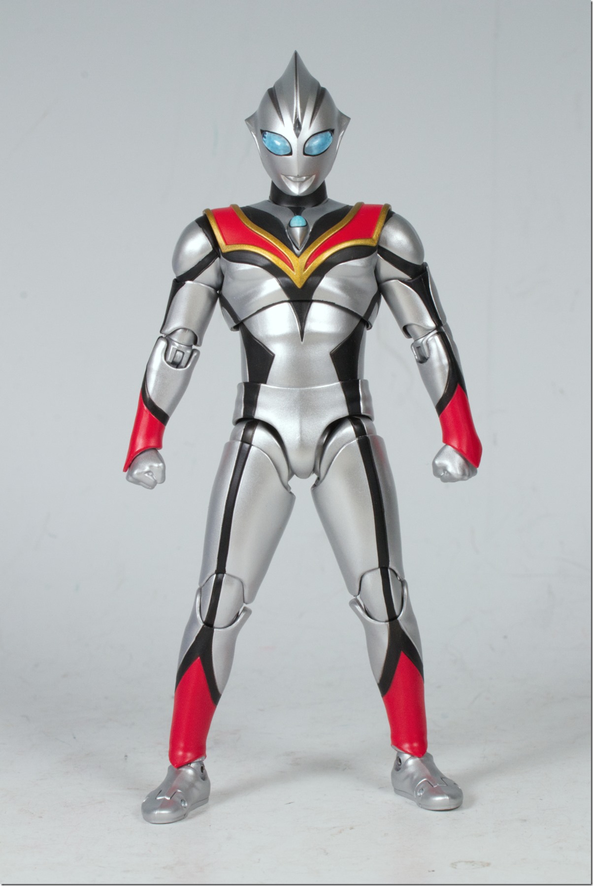 S.H.フィギュアーツ 真骨彫製法 イーヴィルティガ レビュー | ヒーロー