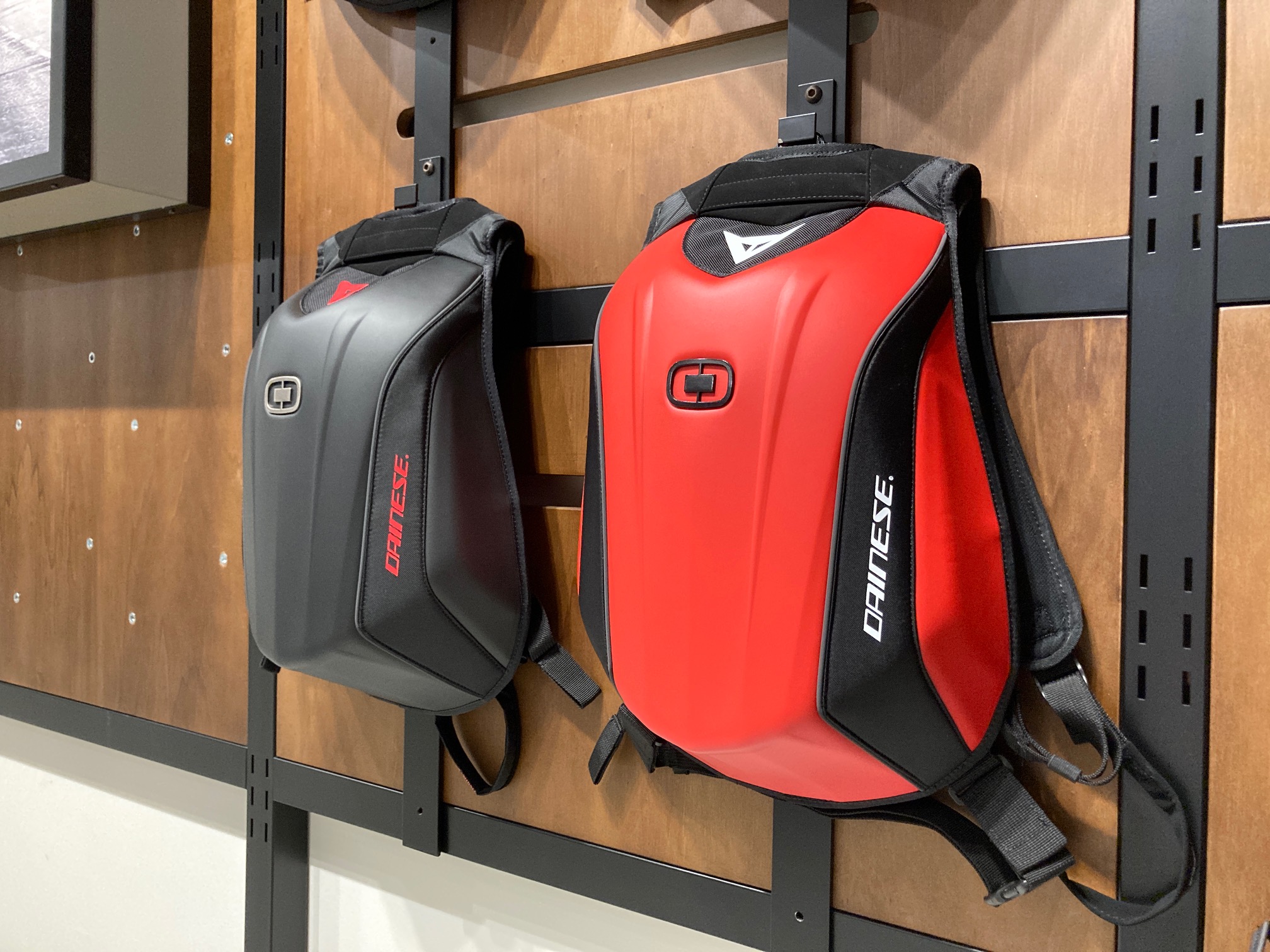 あの人気バックからコンパクトサイズが登場しました！