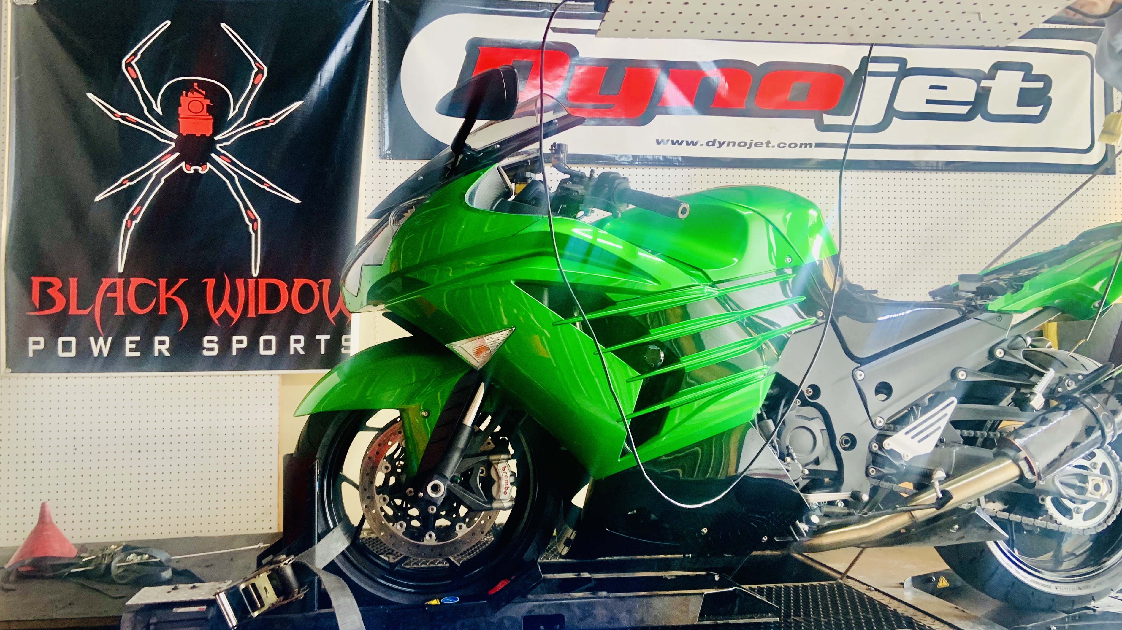 ZX14 R – BLACK WIDOW DYNOs