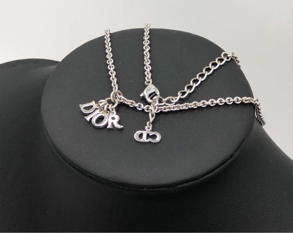 Christian Dior*ディオール*4連ロゴ*スイングトップ*ネックレス