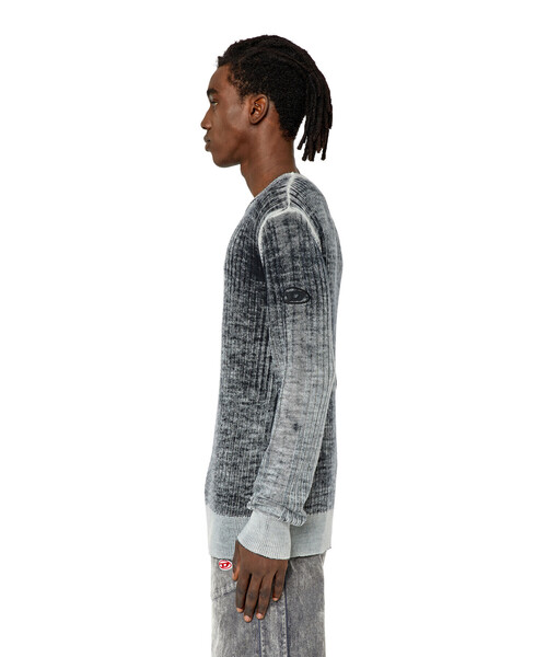 DIESEL（ディーゼル）の「メンズ ニット オールオーバープリント