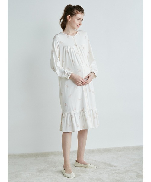 gelato pique（ジェラートピケ）の「キャット柄マタニティドレス