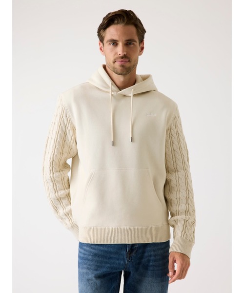 CONTRAST Slevees Hoodie パーカー | GUESS(ゲス) JAPAN 公式