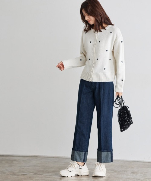 Pierrot（ピエロ）の「ハート刺繍ニットカーディガン（カーディガン