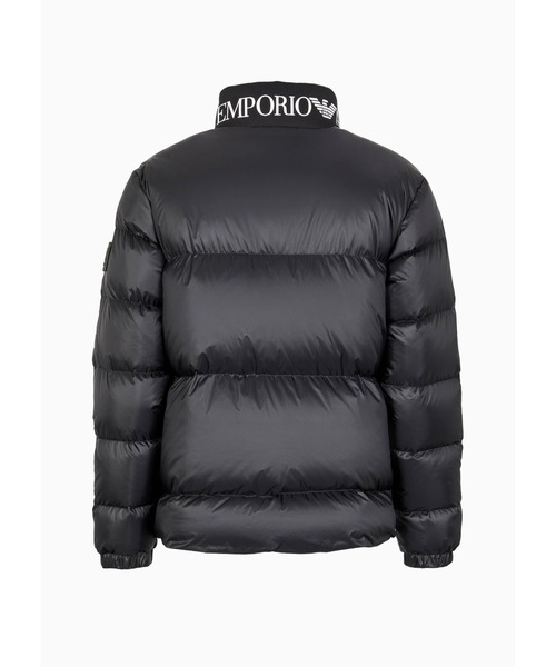 EMPORIO ARMANI EA7（エンポリオアルマーニイーエーセブン）の