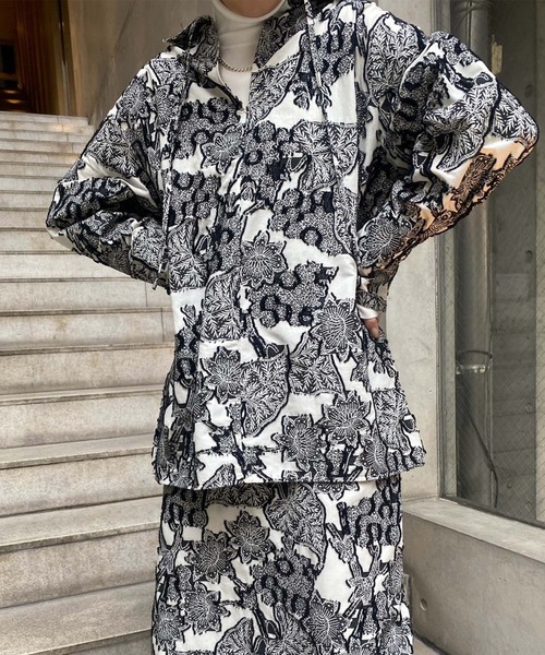 Ameri（アメリ）の「UND BOTANICAL JACQUARD BLOUSE（シャツ/ブラウス