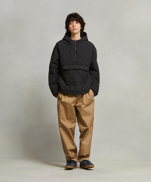 adidas（アディダス）の「プレミアム エッセンシャルズ キルト 1/2