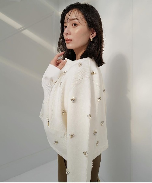 anuans（アニュアンス）の「ビジューニットジャケット（カーディガン