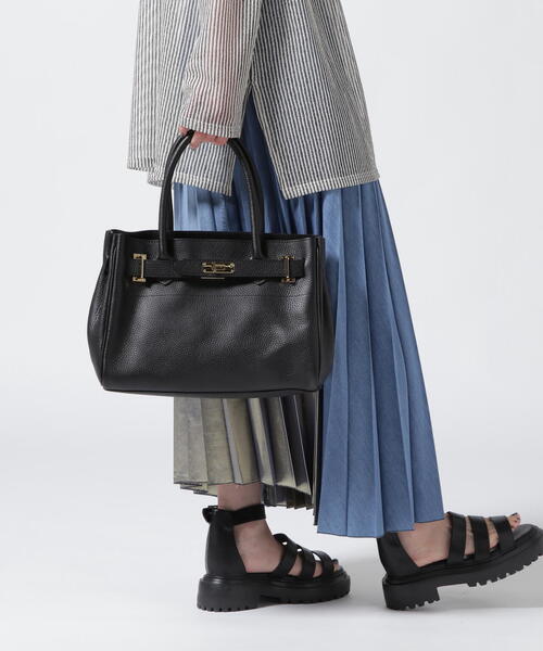 sita parantica（シータパランティカ）の「SITA PARANTICA（シータ