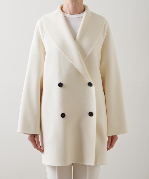 Whim Gazette（ウィムガゼット）の「リバーミドルコート（ピーコート