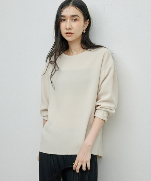 ジャケットやカーデのインナーに！】バックスリットブラウスT（シャツ